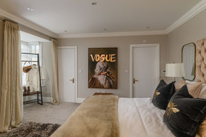 Photo 12- click for photo gallery